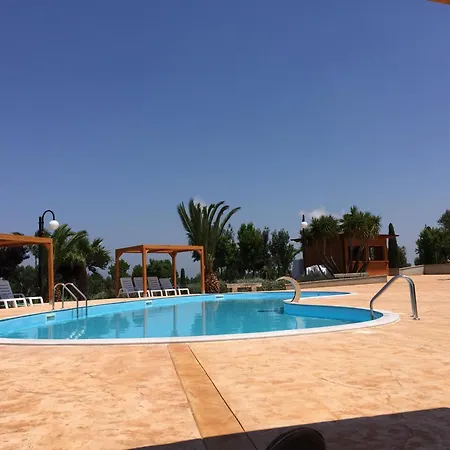 Masseria Casacapanna בית חווה קייאוטי