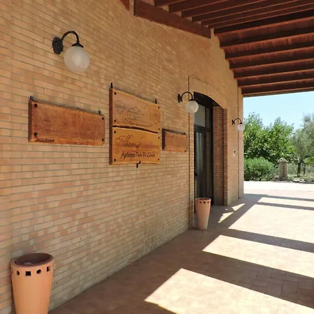 Masseria Casacapanna בית חווה *