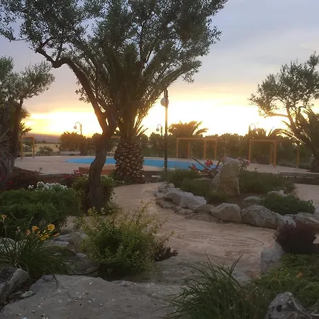 Alloggio per agriturismo Masseria Casacapanna *